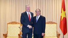 Thủ tướng Nguyễn Xuân Phúc tiếp Đại sứ Hoa Kỳ tại Việt Nam Ted Osius. Ảnh: VGP/Quang Hiếu 