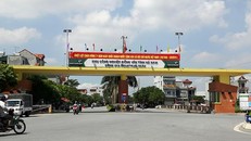 Khu Công nghiệp Đồng Văn II vẫn còn dang dở. 