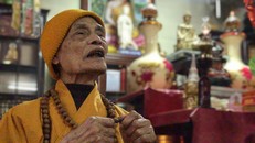 Đức Đệ tam Pháp chủ, Đại lão hoà thượng Thích Phổ Tuệ trong một lần giảng pháp tháng 2/2018. Ảnh: Hữu Quang