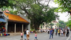 Phố đi bộ Hồ Gươm sẽ hoạt động hết kỳ nghỉ lễ.
