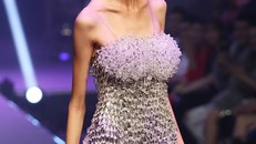 Khán giả ví Cao Ngân như "bộ xương di động"