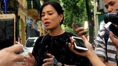 Chị Hồng Nhung sau cuộc họp kéo dài 9 tiếng