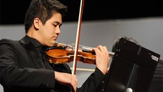 nghệ sĩ violin Bùi Công Duy