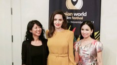 Hà Phương được sắp xếp gặp riêng minh tinh Angelina Jolie