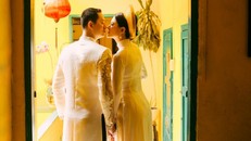 Trang Trần hạnh phúc cùng ông xã Việt kiều trong bộ ảnh kỷ niệm