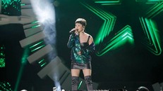 Tóc Tiên, Miu Lê 'cháy' hết mình đêm Countdown chào năm mới