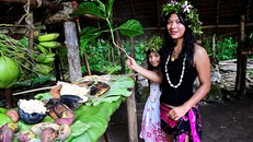 Đến nơi người dân vẫn sống như thời nguyên thủy vì... họ thích thế