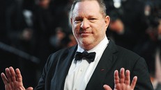 Harvey Weinstein - người đang bị cáo buộc quấy rối tình dục và hãm hiếp.