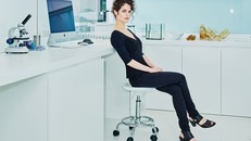 Người tình mới của Brad Pitt là ai?