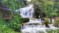 'Phát sốt” với thác nước đẹp như tiên cảnh ngay gần Hà Nội