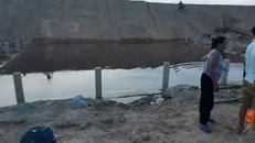 Hà Tĩnh: 2 chị em ruột chết đuối dưới cống nước đang xây dở