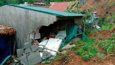 Thanh Hóa: Mưa giông sập nhà đè chết bé gái 3 tuổi