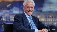 Cựu Tổng thống Mỹ Bill Clinton viết tiểu thuyết ly kỳ
