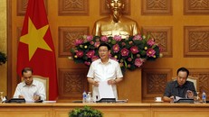 Phó Thủ tướng Vương Đình Huệ chủ trì cuộc họp Ban Chỉ đạo Phòng, chống rửa tiền. Ảnh: VGP/Thành Chung