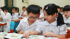 'Thực nghiệm, đổi mới nhiều, khổ học sinh'