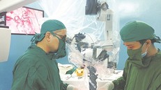 Tự giải quyết trục trặc sinh lý, nam giới có thể đưa mình vào tình trạng tồi tệ, có khi phải phẫu thuật