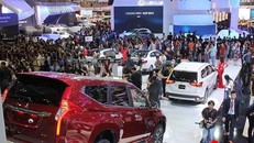 Xe nhập khẩu giá 400 triệu đồng về Việt Nam