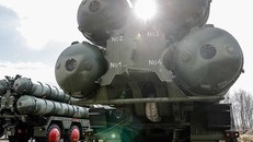 Hệ thống tên lửa phòng không S-400