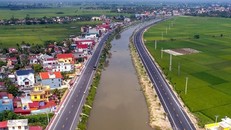 Tuyến đường đôi được xây dựng 2 bên bờ kênh Chanh Dương