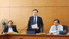 Giám đốc Sở GD&ĐT Hà Nội phát biểu tại buổi làm việc.