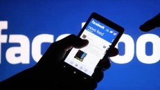  Điều 101 Nghị định 15/2020/NĐ-CP vừa được Chính phủ ban hành quy định mức phạt tiền từ 10 đến 20 triệu đồng đối với hành vi lợi dụng mạng xã hội để cung cấp, chia sẻ thông tin giả mạo, thông tin sai sự thật, xuyên tạc, vu khống.