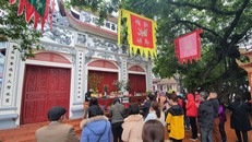 Phủ Tây Hồ đóng cửa ngày 5/2.