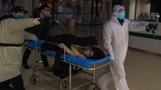 Dịch COVID-19 lây nhiễm cho hơn 80.000 người ở Trung Quốc. (Ảnh: Tân Hoa xã)