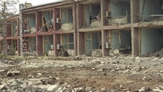 Hiện trường một vụ tấn công tại Afghanistan. (Nguồn: THX/TTXVN)