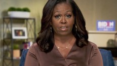 Bà Michelle Obama.