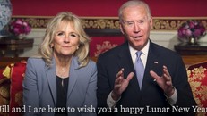 Tổng thống Biden và phu nhân trong video chúc Tết Tân Sửu. Ảnh chụp màn hình.