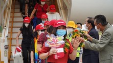 Mừng lễ lớn, bay muôn nơi, Vietjet thôi!