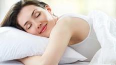 Con người có thể nghe thấy tiếng động khi ngủ hay không?