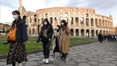 Italy nới lỏng các biện pháp phòng chống COVID-19