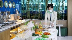 Mua combo bay Bamboo Airways, nghỉ dưỡng FLC, khách hàng có cơ hội trải nghiệm phòng chờ hạng thương gia tại sân bay hoàn toàn miễn phí