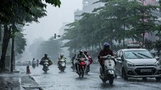 Nhiều khu vực có mưa và dông 