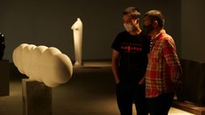 VCCA mở cửa triển lãm điêu khắc đá 'Biến chuyển | Transforming'