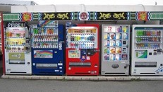 Máy bán hàng tự động 'mọc lên như nấm' tại Nhật Bản