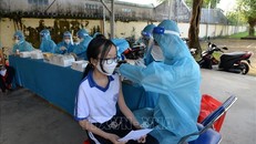 Tiền Giang: Học sinh khối lớp 9 và 12 học trực tiếp từ ngày 3/1/2022