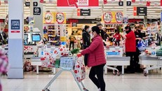 Australia tăng lãi suất lần đầu tiên trong hơn một thập kỷ