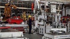 Hoạt động của các nhà máy ở châu Á giảm sút trong tháng 5