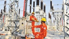 Đảm bảo cung ứng đủ điện cho sản xuất, kinh doanh và tiêu dùng của nhân dân