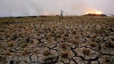 COP27: Ai Cập kêu gọi thế giới tập trung vào mối đe dọa biến đổi khí hậu