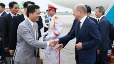 Thủ tướng Cộng hòa Liên bang Đức bắt đầu thăm chính thức Việt Nam