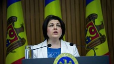 Thủ tướng Moldova Natalia Gavrilita phát biểu trong cuộc họp báo ở Chisinau ngày 9/5/2022. Ảnh: AFP/TTXVN