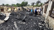 Tòa án Guyana buộc tội nữ sinh giết hại 19 người trong vụ phóng hỏa ký túc xá