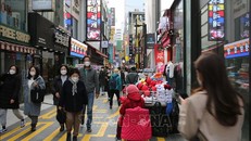 Hàn Quốc: Tầng lớp trung lưu chịu ảnh hưởng nặng nề nhất do lạm phát trong năm 2022