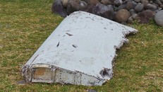 Chuyên gia xác nhận mảnh vỡ máy bay MH370