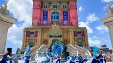 Chuỗi minishow hấp dẫn tại Bà Nà Hills.