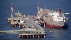 Nga tiếp tục cắt giảm xuất khẩu dầu thô đến cuối năm 2023