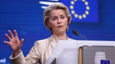 EU muốn thương lượng giải quyết vấn đề thương mại với Trung Quốc